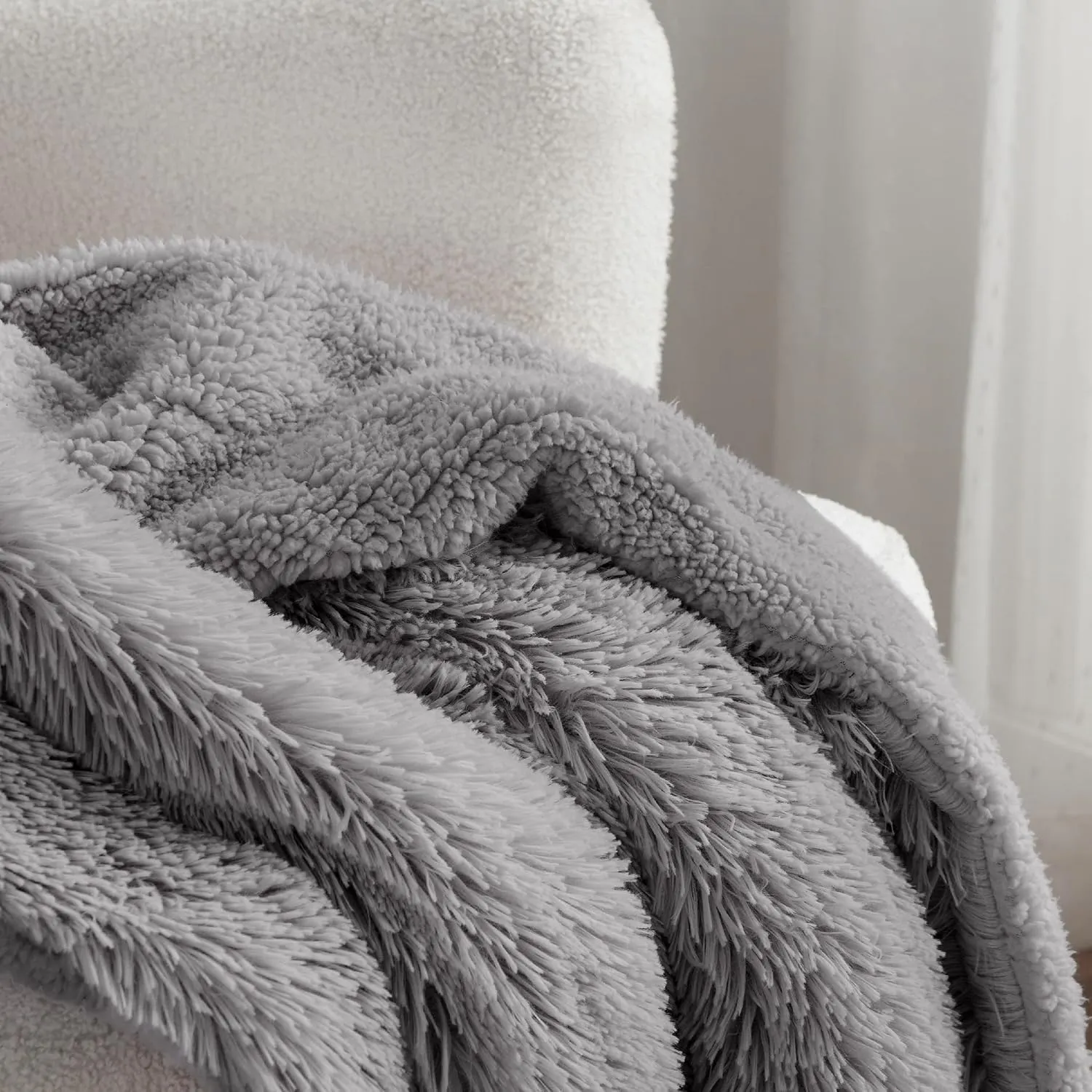 Bedsure Fluffy Grey Throw Blanket Gifts for Women, Men, Soft Fleece Cozy Fuzzy Sherpa Plush Warm Minky Thick Faux Fur Throws for Couch, Bed, Grey Decor House Blanket Gifts for Mom Dad, 50x60