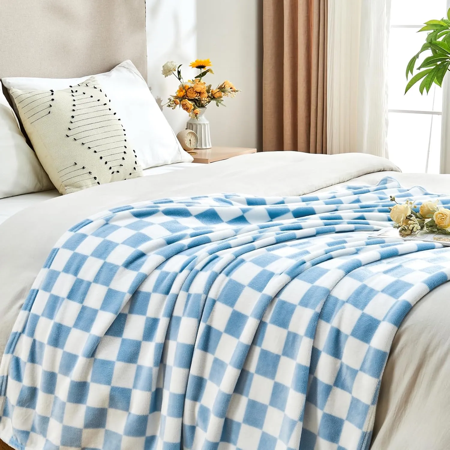 Checkered Blanket Flannel Throw Blankets Soft Cozy Checkered Grid Print Chessboard Gingham Pattern Throws for Bed Sofa Couch for All Seasons, 50x60 Inch, Blue